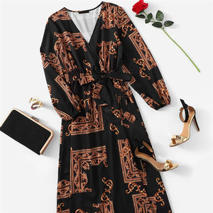 La Bourgeoise V Neck Dress